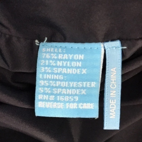 J. McLaughin Skirt - Picture 7 of 8